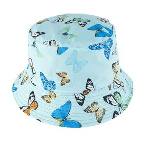 Reversible bucket hat
